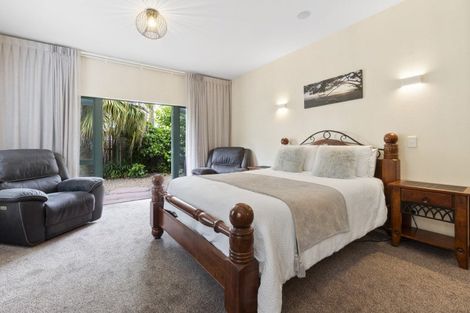 Photo of property in 2 Minchin Crescent, St Andrews, Hamilton, 3200