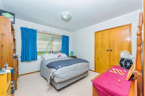Photo of property in 9 Westpark Drive, West Harbour, Auckland, 0618