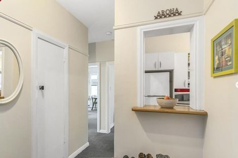 Photo of property in 5/1 Rixon Grove, Mount Victoria, Wellington, 6011