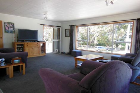 Photo of property in 4 Te Kapua Street, Oakura, Hikurangi, 0184
