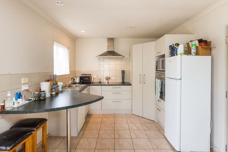 Photo of property in 986 Tremaine Avenue, Roslyn, Palmerston North, 4414