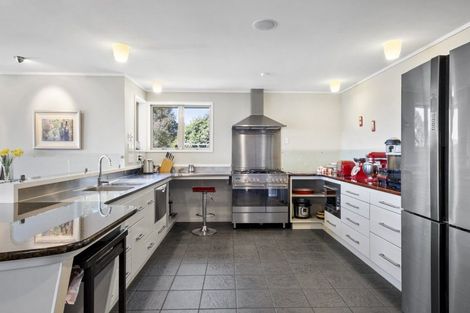 Photo of property in 19 Fairmile Drive, Kinmont Park, Mosgiel, 9024