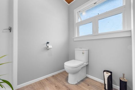 Photo of property in 19 Marine Parade, North New Brighton, Christchurch, 8083