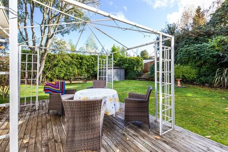 Photo of property in 10 Kowhai Road, Rainbow Point, Taupo, 3330