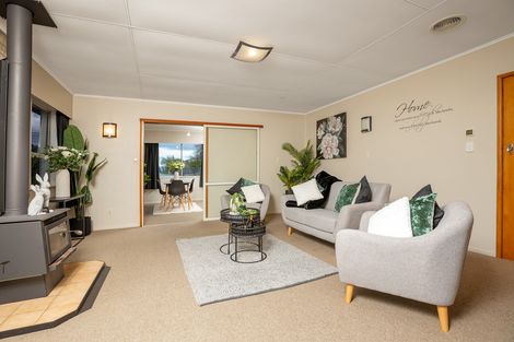 Photo of property in 404 High Street South, Carterton, 5713