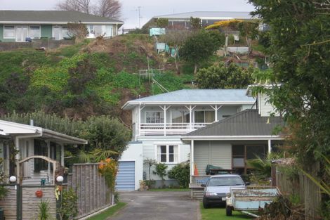 Photo of property in 15b Beach Road, Otumoetai, Tauranga, 3110