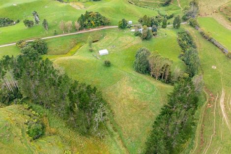 Photo of property in 805 Croydon Road, Te Popo, Stratford, 4394