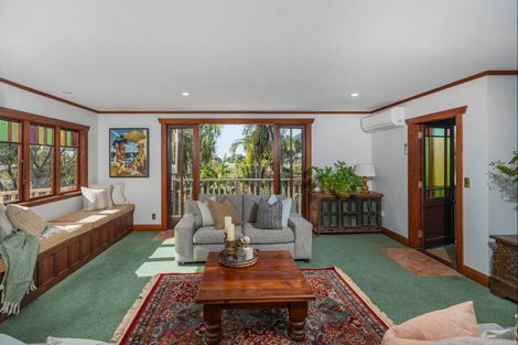 Photo of property in 19 Grange Road, Hahei, Whitianga, 3591