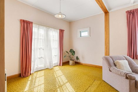 Photo of property in 54 Miro Street, Takaro, Palmerston North, 4410