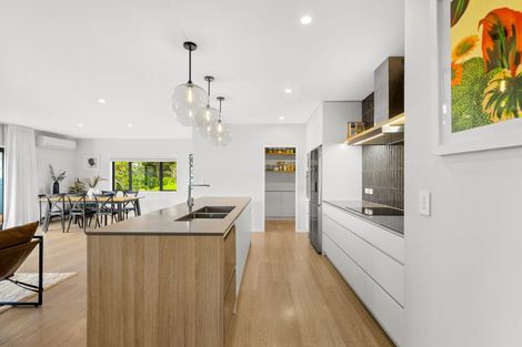 Photo of property in 75 Glenvar Ridge Road, Long Bay, Auckland, 0630