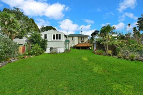 Photo of property in 38 James Mcleod Road, Shelly Beach, Helensville, 0874
