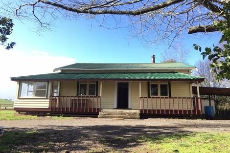 Photo of property in 975 Paerata Road, Paerata, Pukekohe, 2676