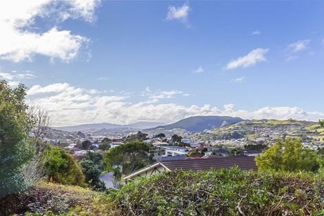 Photo of property in 9 Brasenose Place, Tawa, Wellington, 5028