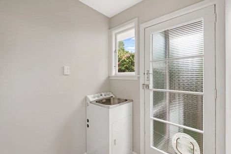 Photo of property in 2/166 Halswell Road, Hillmorton, Christchurch, 8025