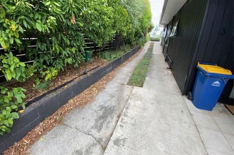 Photo of property in 3/246 Lake Road, Hauraki, Auckland, 0622