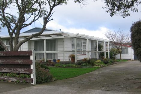 Photo of property in 644 Featherston Street, Roslyn, Palmerston North, 4414