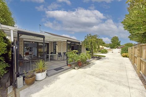 Photo of property in 11 Dalrye Place, Ilam, Christchurch, 8041