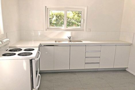 Photo of property in 1/18 Tironui Station Road East, Papakura, 2112