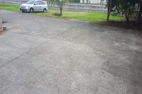 Photo of property in 1/58 Arran Road, Browns Bay, Auckland, 0630