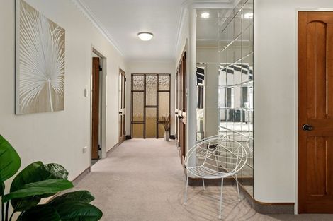 Photo of property in 269 Beach Road, Matua, Tauranga, 3110