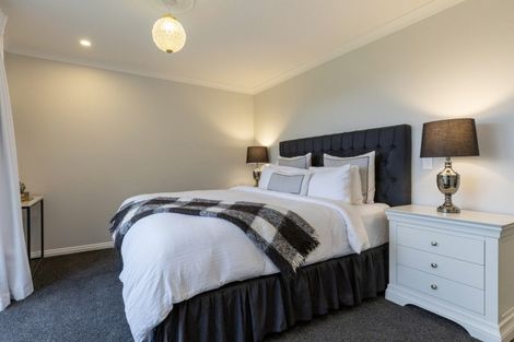 Photo of property in 40 King Road, Kinloch, Taupo, 3385