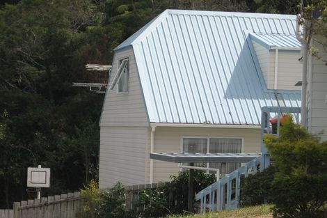 Photo of property in 1/22 Fernlea Rise, Bayview, Auckland, 0629