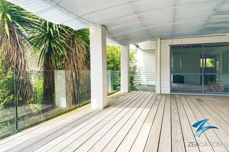 Photo of property in 106 Admirals Court Drive, Greenhithe, Auckland, 0632