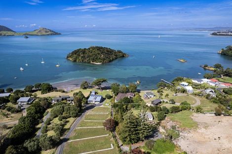 Photo of property in 2262 Whangarei Heads Road, Whangarei Heads, 0174