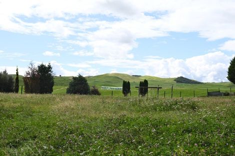 Photo of property in 804 Tukairangi Road, Kinloch, Taupo, 3385