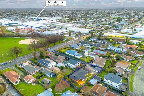 Photo of property in 80 Sawyers Arms Road, Northcote, Christchurch, 8052