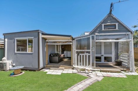Photo of property in 10 Murray Road, Fairy Springs, Rotorua, 3015