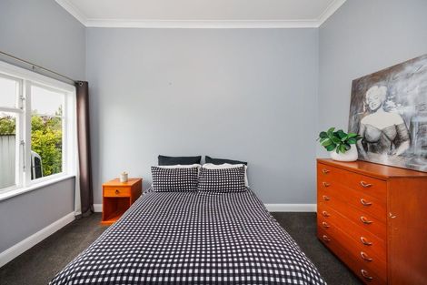 Photo of property in 6 A'court Street, Sanson, 4817