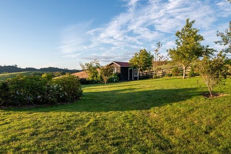 Photo of property in 44 Arone Way, Wainui, Silverdale, 0994