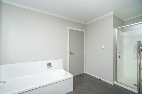 Photo of property in 1 Angelina Way, Kelvin Grove, Palmerston North, 4414
