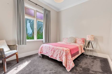 Photo of property in 5 Bellevue Street, Belleknowes, Dunedin, 9011