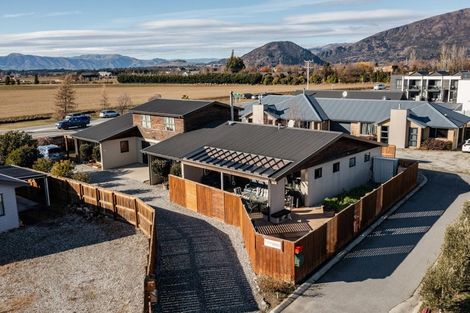 Photo of property in 5 Alpha Close, Wanaka, 9305