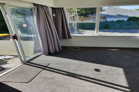 Photo of property in 310 Riccarton Road, Upper Riccarton, Christchurch, 8041