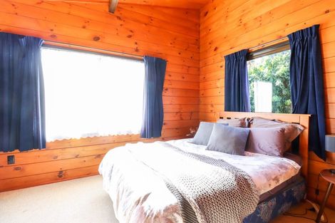 Photo of property in 5 Fernwood Place, Fitzherbert, Palmerston North, 4410