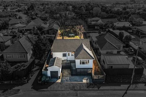 Photo of property in 325 Wainoni Road, Avondale, Christchurch, 8061