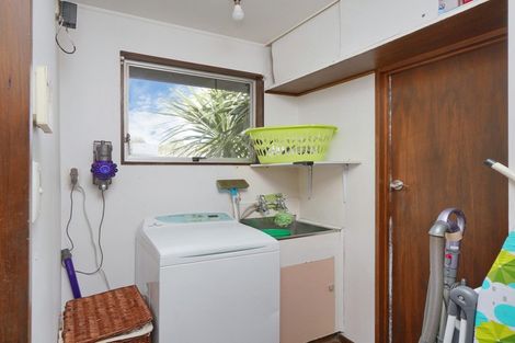 Photo of property in 6 Betula Place, Parklands, Christchurch, 8083