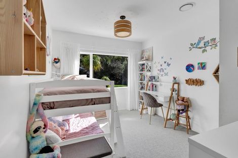 Photo of property in 14a Clawton Street, Westown, New Plymouth, 4310