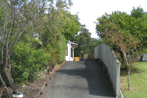 Photo of property in 1/8 Kennedy Avenue, Forrest Hill, Auckland, 0620