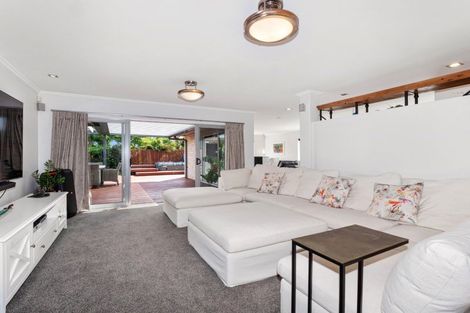 Photo of property in 72 Oriental Parade, Papamoa Beach, Papamoa, 3118