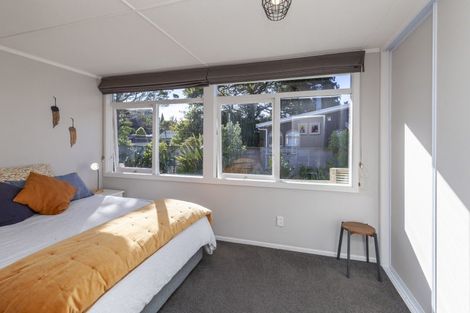 Photo of property in 80 Renown Road, Raumati South, Paraparaumu, 5032