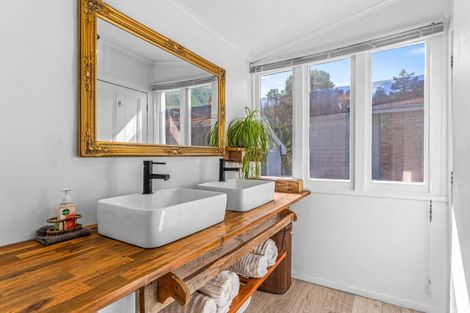 Photo of property in 17 Shakespeare Street, Te Aroha, 3320