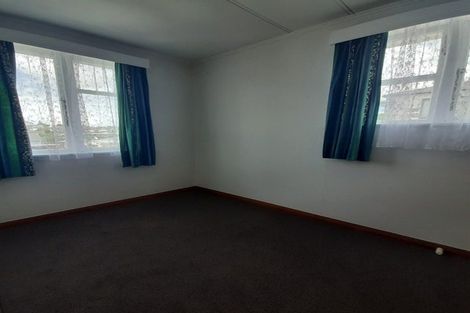 Photo of property in 95 Hillsborough Road, Hillsborough, Auckland, 1042