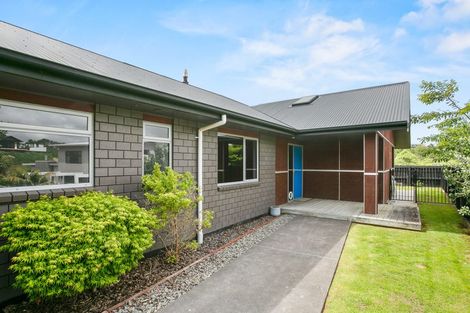 Photo of property in 9 Fernbrook Drive, Hurworth, New Plymouth, 4310