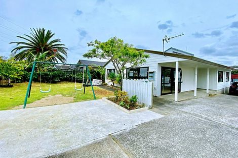 Photo of property in 109 Everglade Drive, Totara Heights, Auckland, 2105