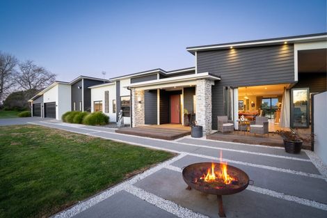 Photo of property in 1562 Cambridge Road, Cambridge, Hamilton, 3283