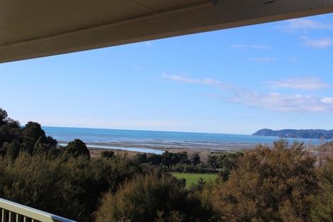 Photo of property in 181 Takaka-collingwood Highway, Rangihaeata, Takaka, 7182